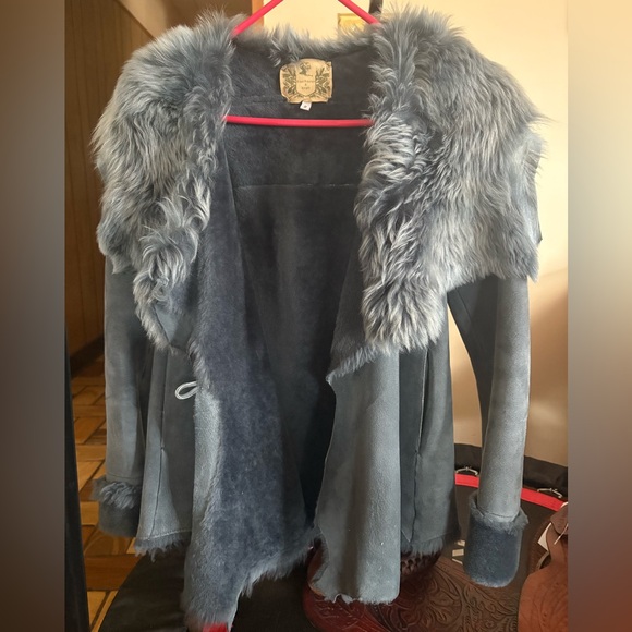 Nigel Preston & Brenda Knight shearling fur blue gray coat - Picture 3 of 13